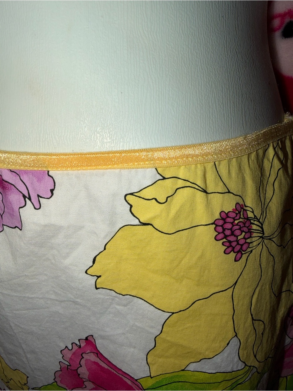 🩷 Vintage Floral Midi Skirt - Picture 3 of 5